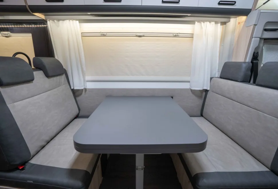 Sun Living A 70DK 165BHP Auto 2025