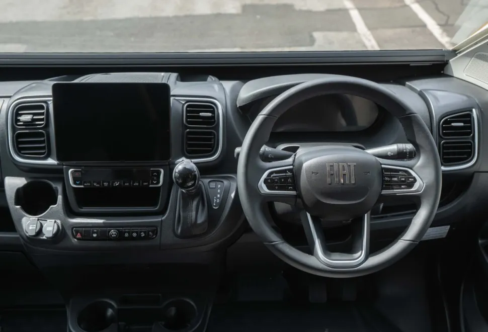 Swift Escape 640 140BHP Auto 2026