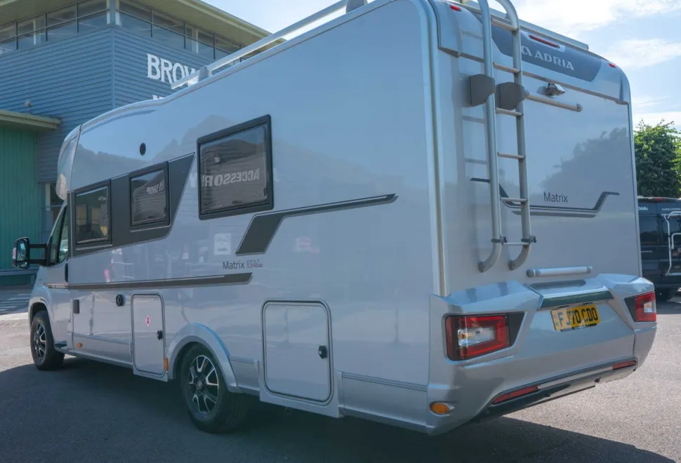Adria Matrix Supreme 670 SLT 160BHP 2020