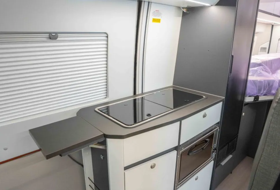 Adria Twin Supreme 640 SLB 140BHP Auto 2022