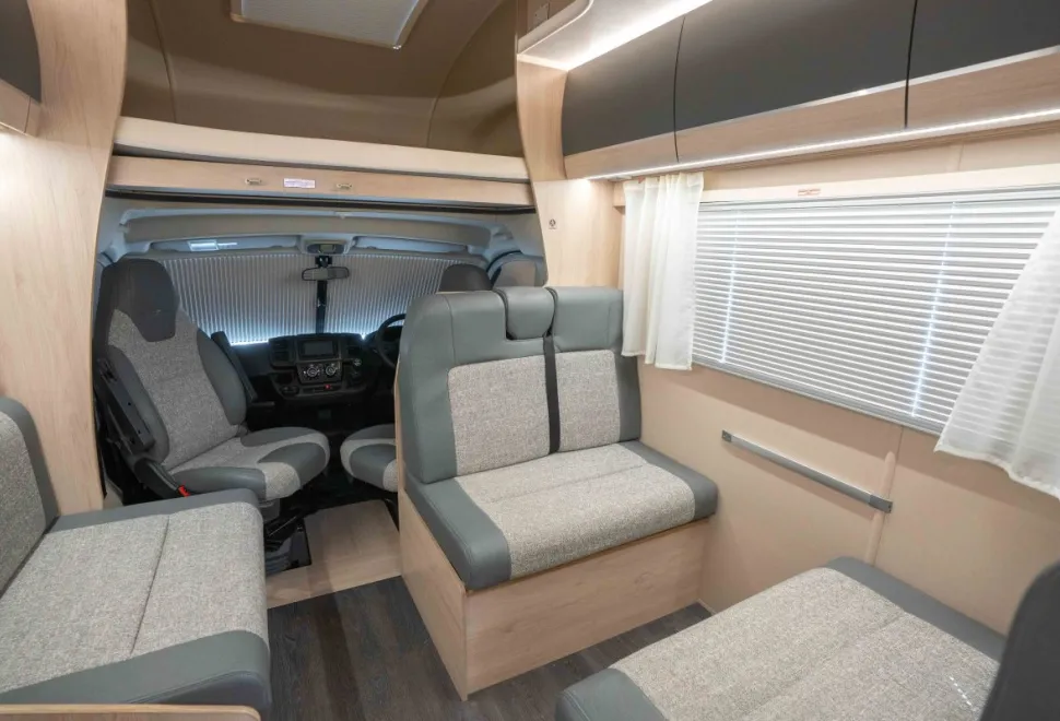 Autotrail Expedition C72 140BHP 2024