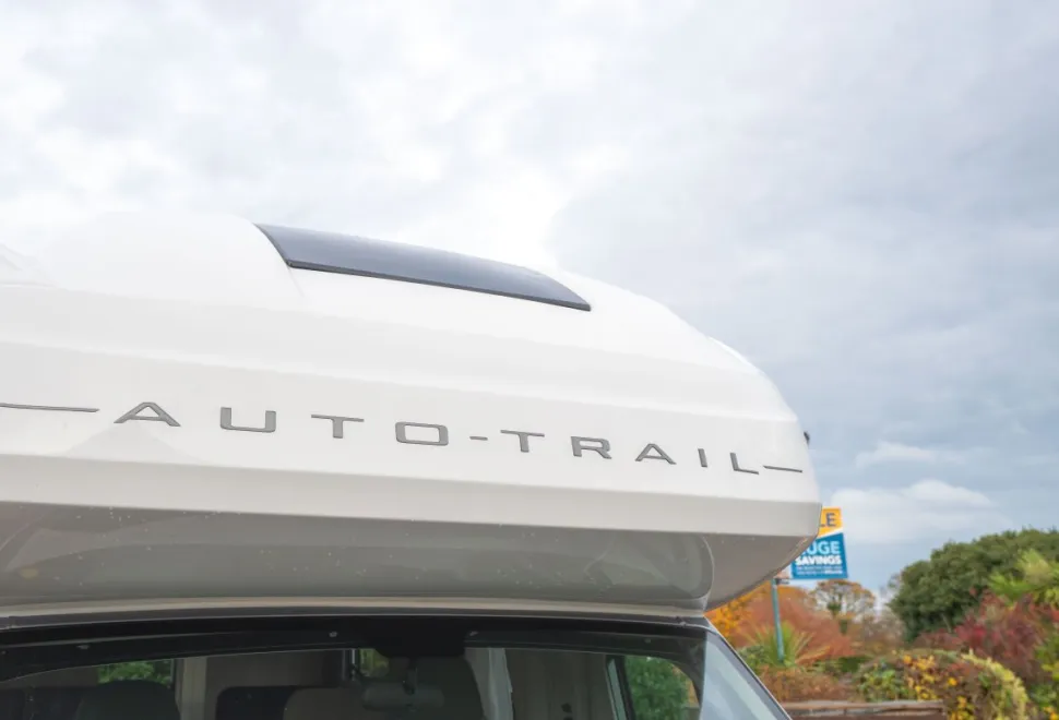 Autotrail Expedition C72 140BHP Auto 2026