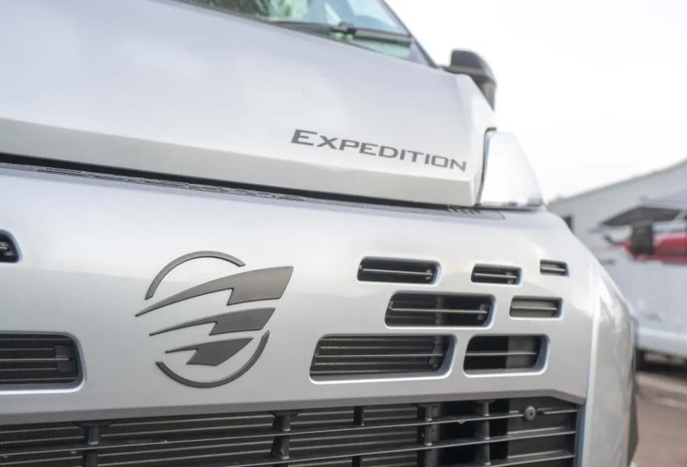 Autotrail Expedition C73 140BHP Auto 2026