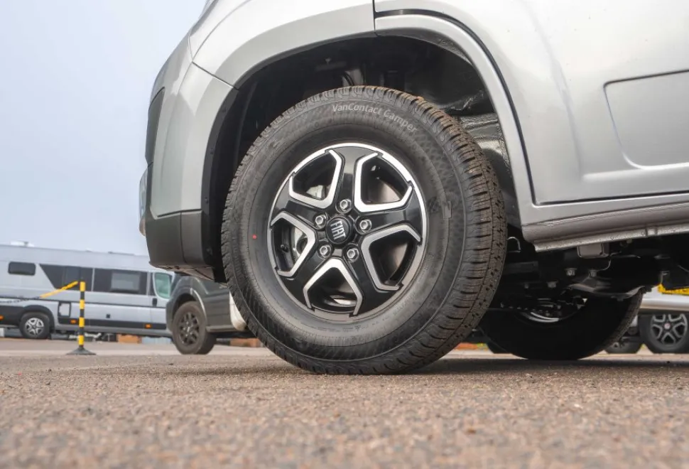 Autotrail Expedition C73 140BHP 2026