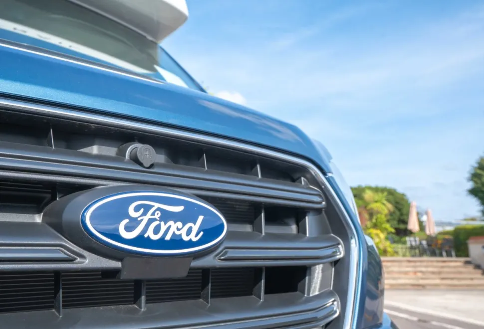 Autotrail F-Line F60 165BHP 2026