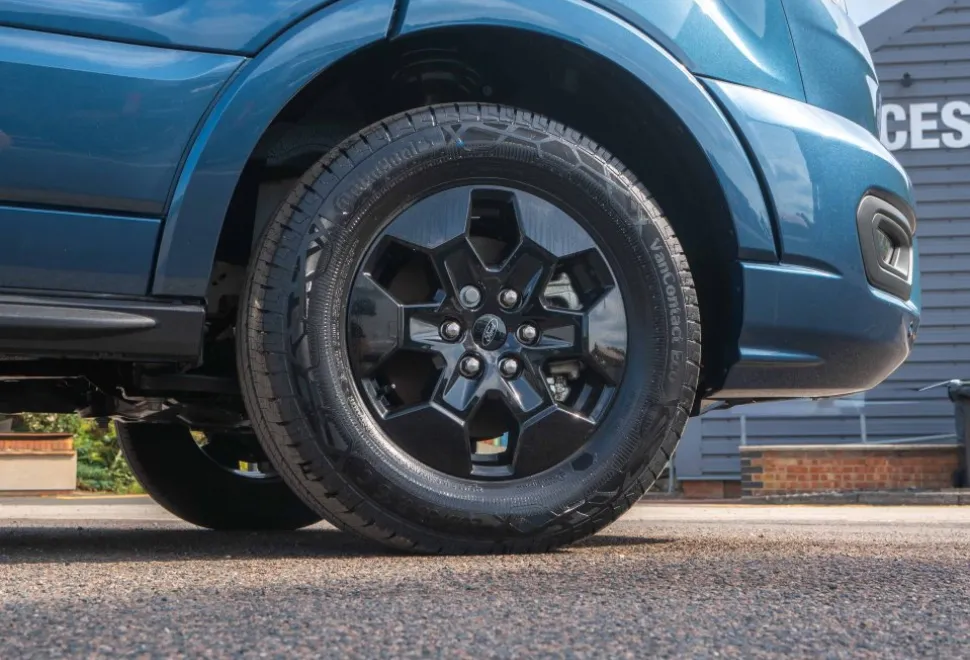 Autotrail F-Line F60 165BHP 2026