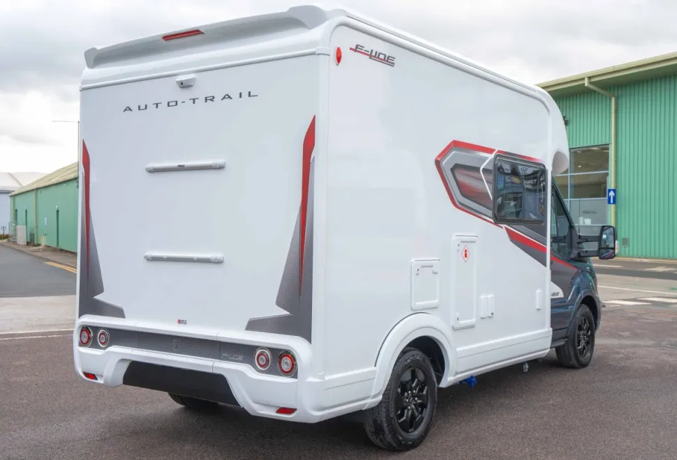 Autotrail F-Line F62 130BHP 2026