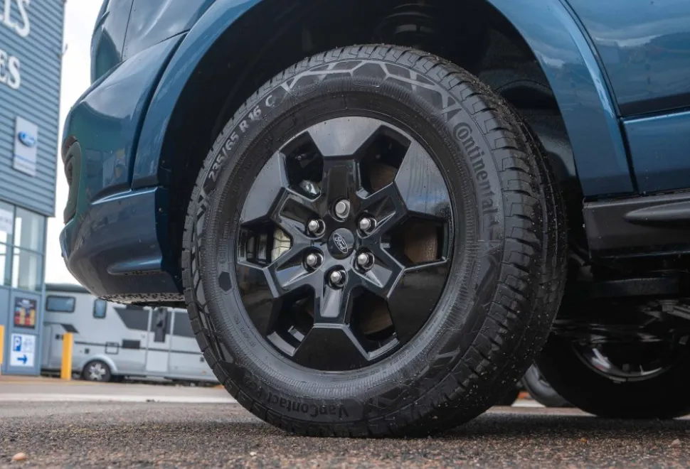 Autotrail F-Line F62 130BHP 2026