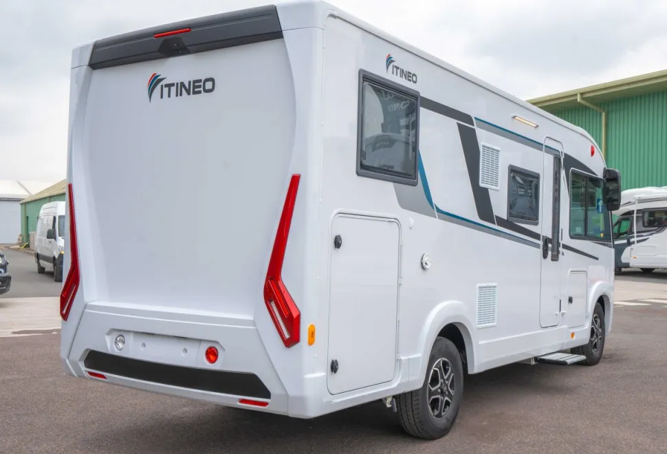ITINEO CJ660 140BHP Auto 2025