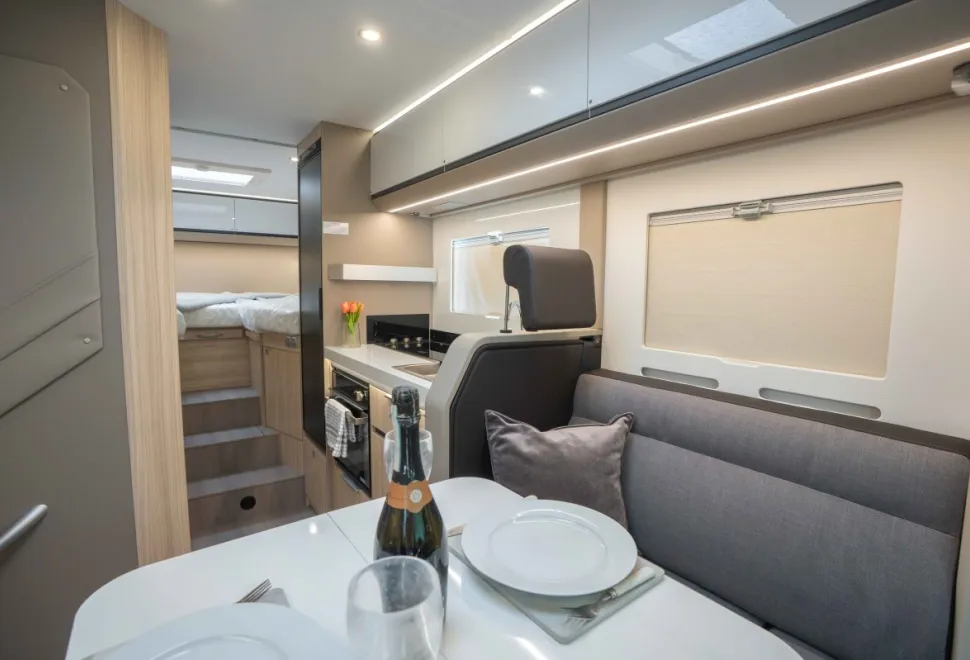 Adria Compact Supreme DL 140BHP 2026