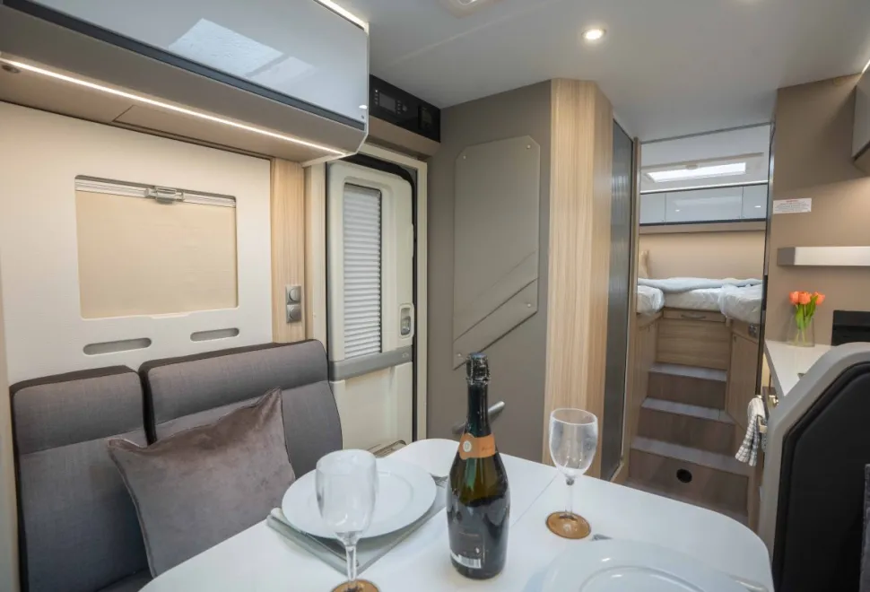 Adria Compact Supreme DL 140BHP 2026