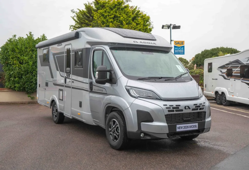 Adria Compact Supreme DL 140BHP 2026