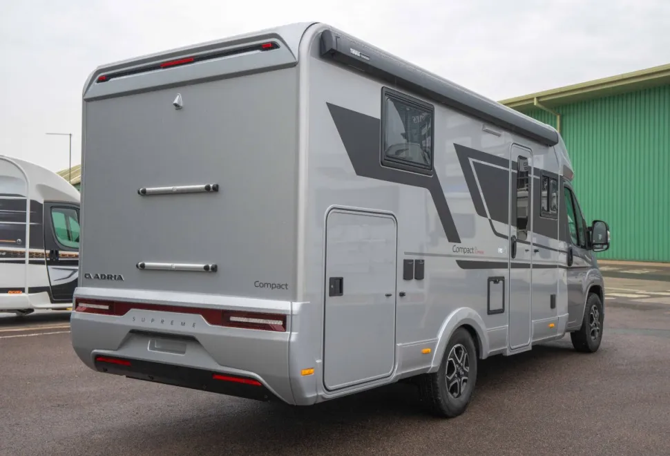 Adria Compact Supreme DL 140BHP 2026