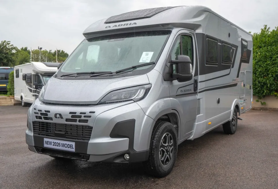 Adria Compact Supreme DL 140BHP 2026