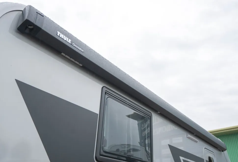 Adria Compact Supreme DL 140BHP 2026