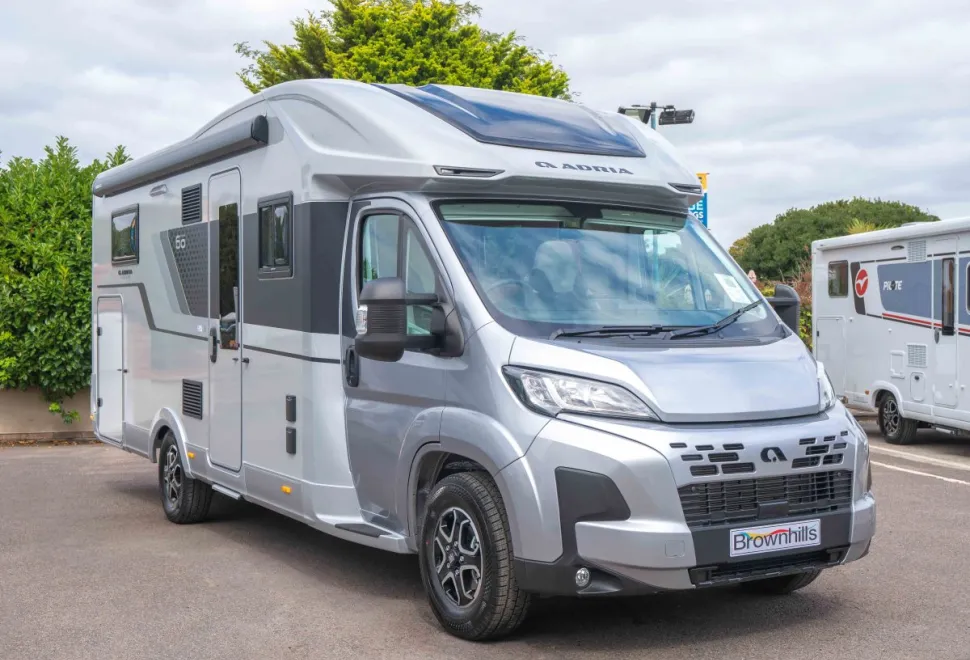 Adria Coral 670 DL 60Y 140BHP Auto 2025