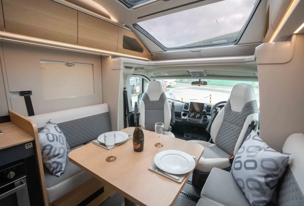 Adria Coral 670 DL 60Y 140BHP Auto 2025