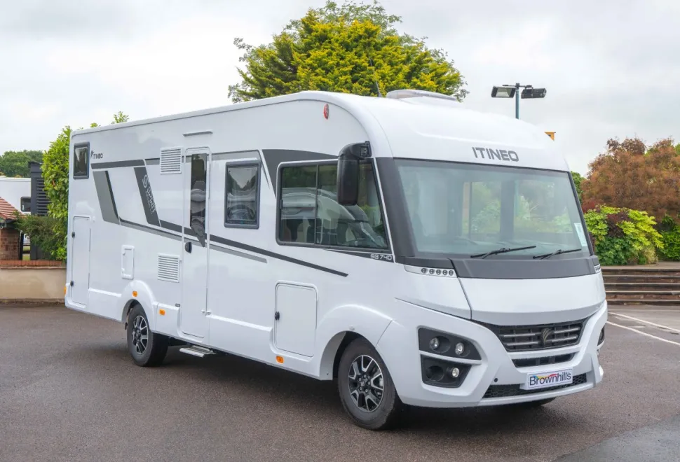 ITINEO SB740 Spirit Edition 140BHP 2025