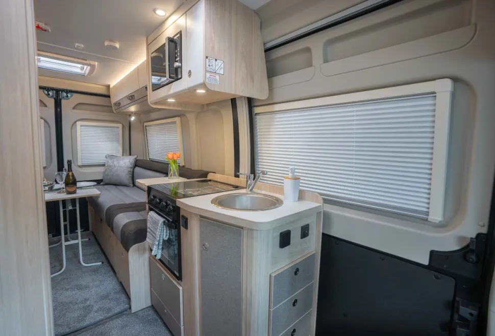 Elddis Evolution CV20 140BHP Auto 2026