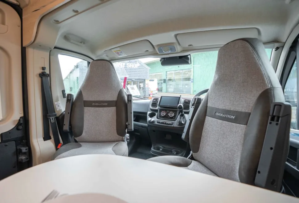 Elddis Evolution CV40 140BHP Auto 2026