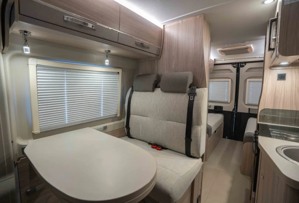 Elddis Evolution CV40 140BHP 2023