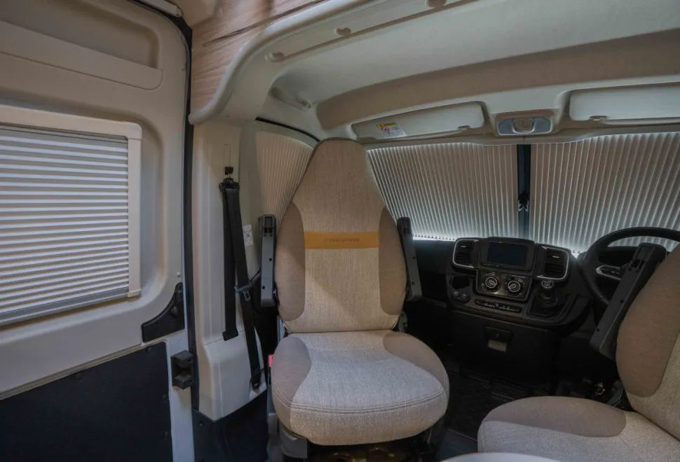 Elddis Evolution CV80 140BHP 2023
