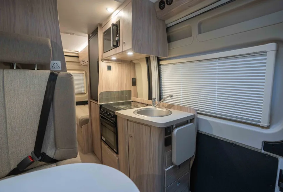 Elddis Evolution CV80 140BHP 2023