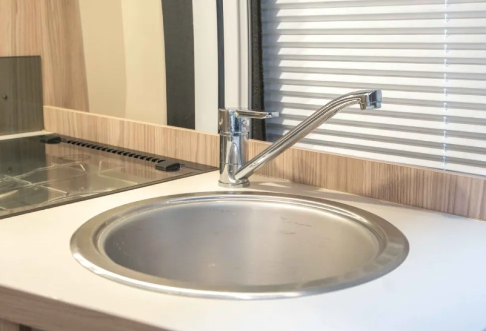 Elddis Evolution CV80 140BHP 2022