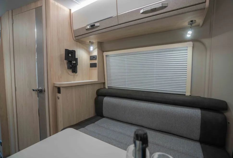 Elddis Evolution CV80 140BHP Auto 2026