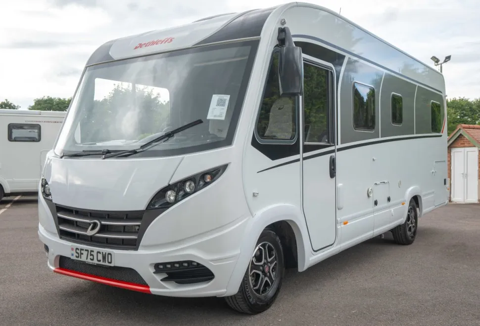 Dethleffs Trend i7057EB 180BHP Auto 2025