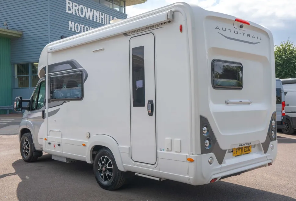 Autotrail Tracker EKS 140BHP 2021