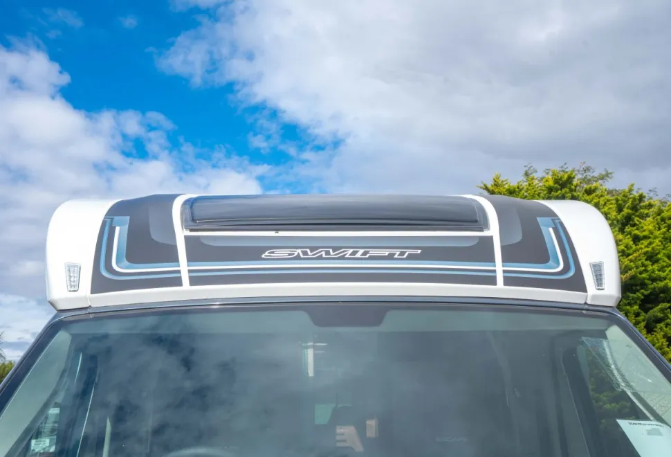 Swift Escape 640 140BHP Auto 2026