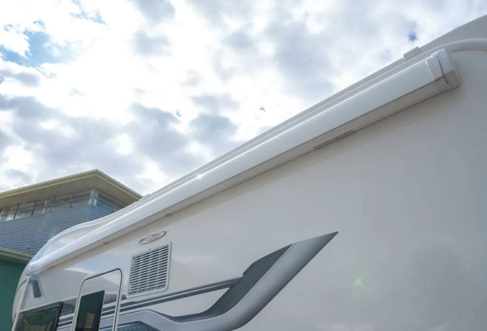 Swift Escape 640 140BHP Auto 2026