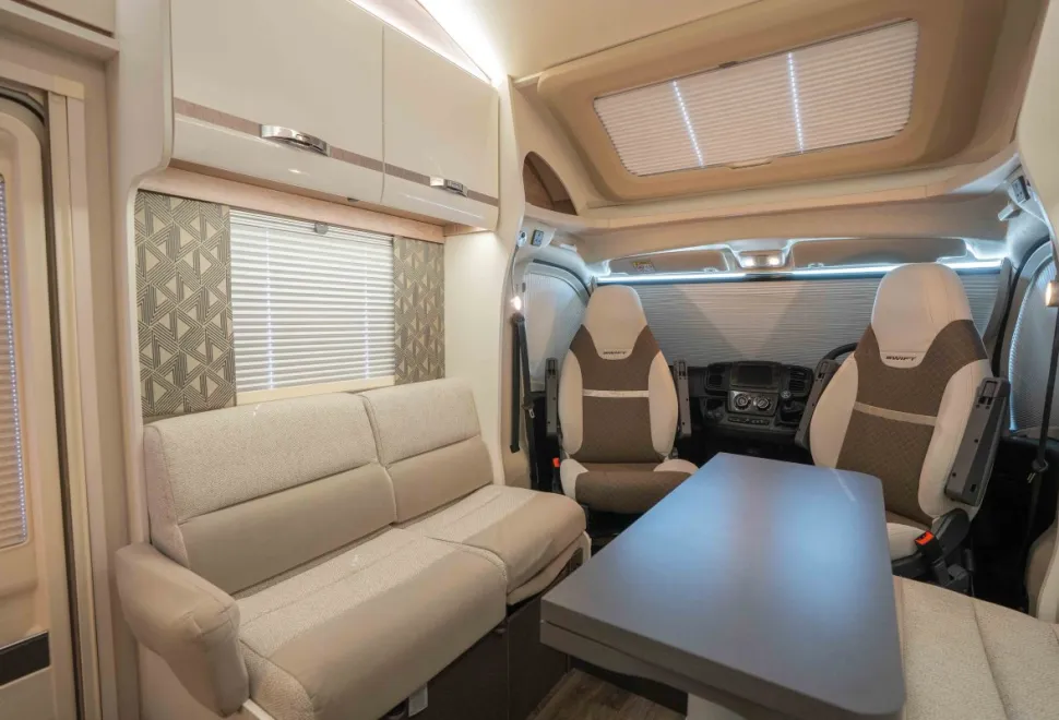 Swift Escape 694 140BHP 2023