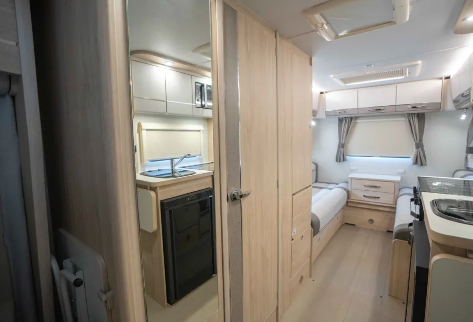 Elddis Evolution 120 140BHP Auto 2025