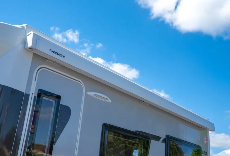 Elddis Evolution 120 140BHP Auto 2025