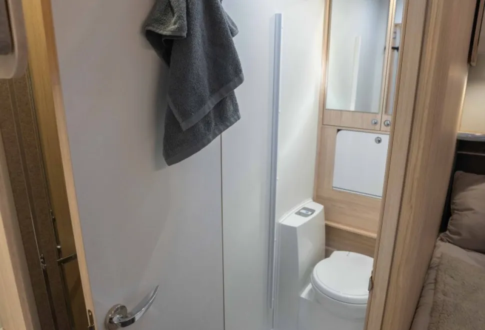 Elddis Evolution 155 140BHP Auto 2026