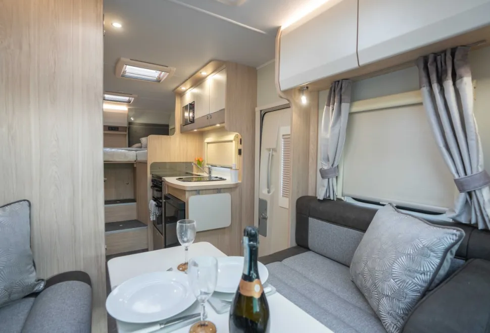 Elddis Evolution 194 140BHP 2026