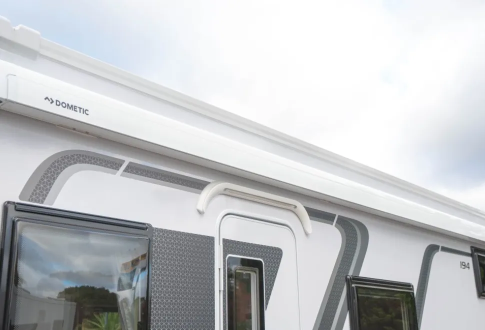 Elddis Evolution 194 140BHP 2026