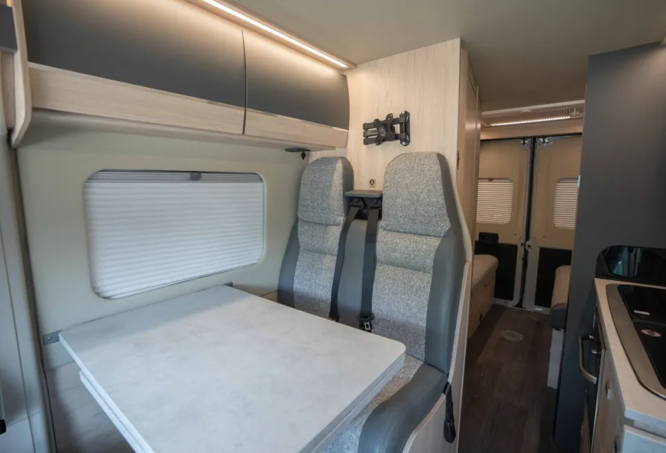 Autotrail Expedition 67 140BHP 2024