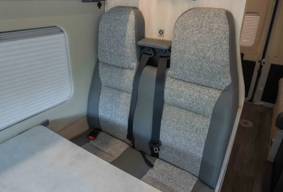 Autotrail Expedition 67 140BHP 2024