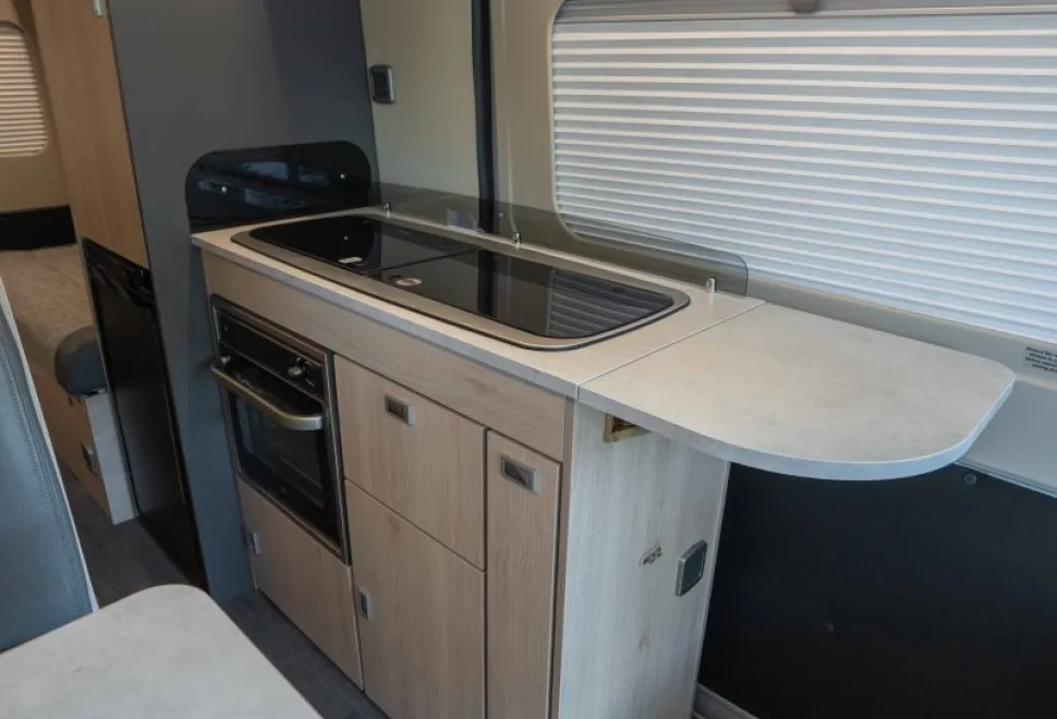 Autotrail Expedition 67 140BHP 2024