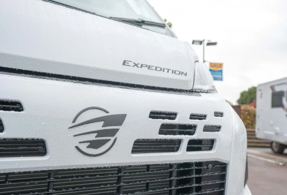 Autotrail Expedition 54 140BHP Auto 2026