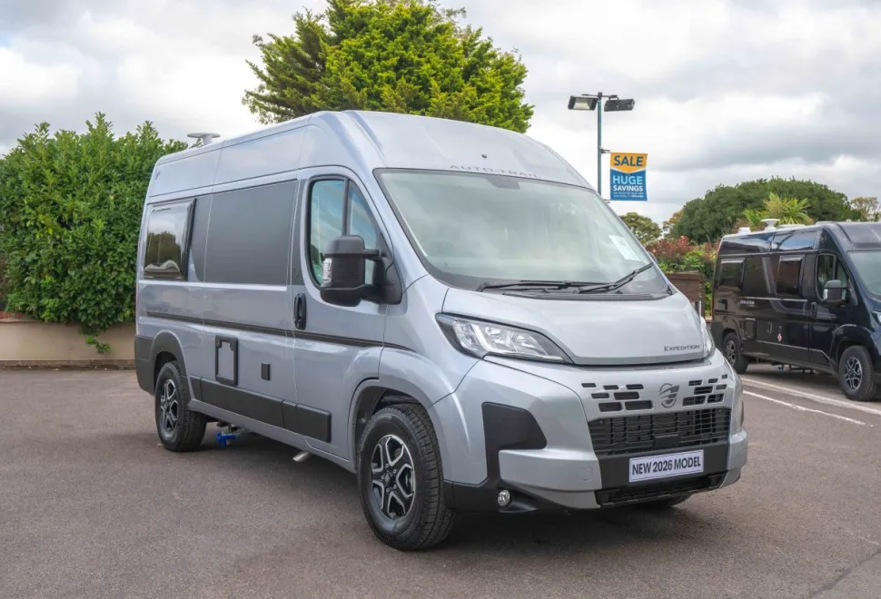 Autotrail Expedition 54 140BHP Auto 2026