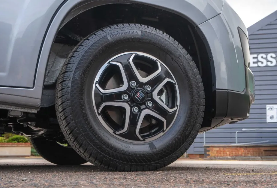 Autotrail Expedition 54 140BHP Auto 2026