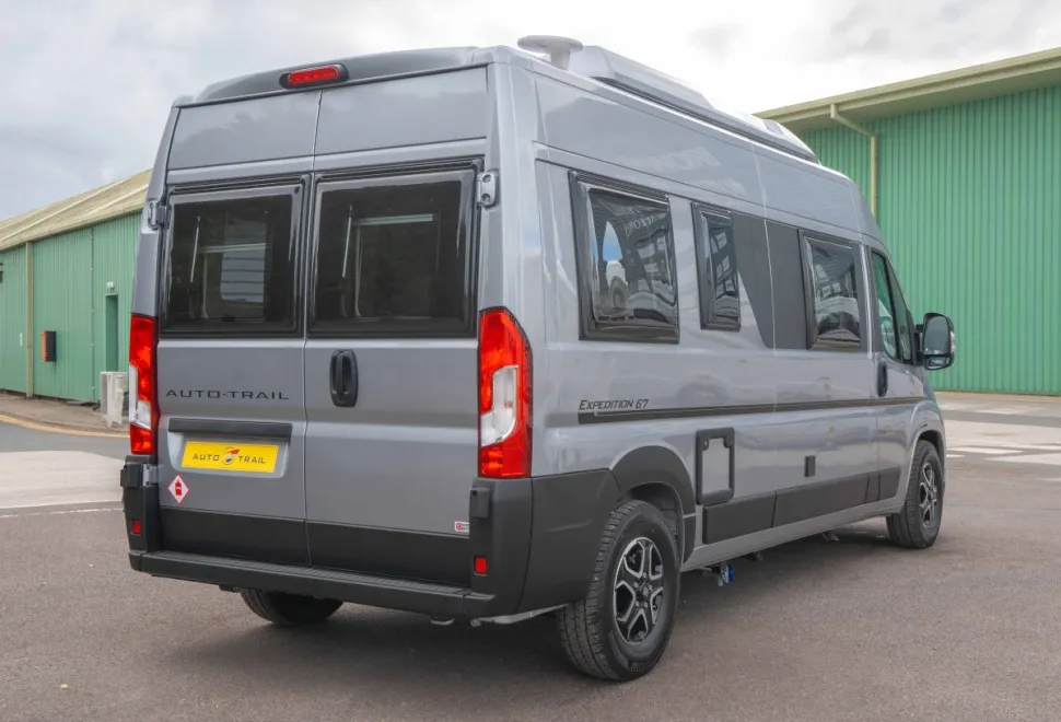 Autotrail Expedition 67 140BHP Auto 2026