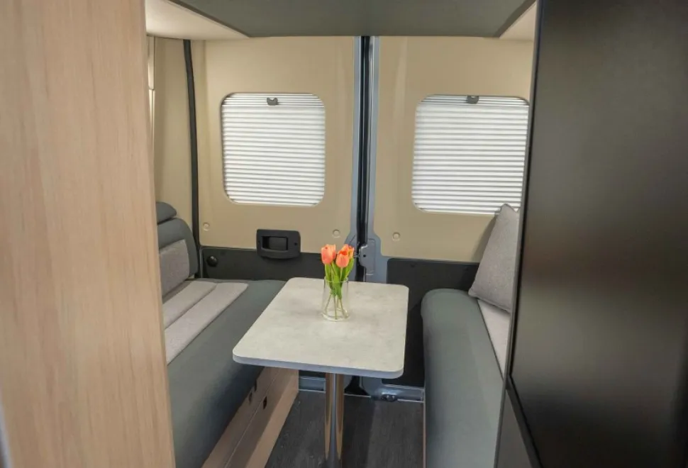 Autotrail Expedition 67 Flex 140BHP 2026