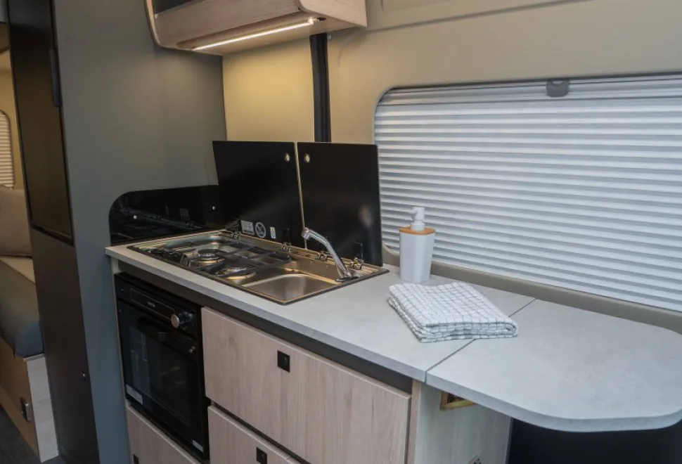 Autotrail Expedition 67 Flex 140BHP 2026
