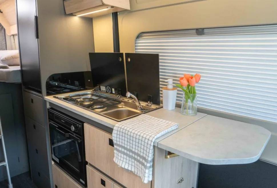 Autotrail Expedition 68 140BHP 2026
