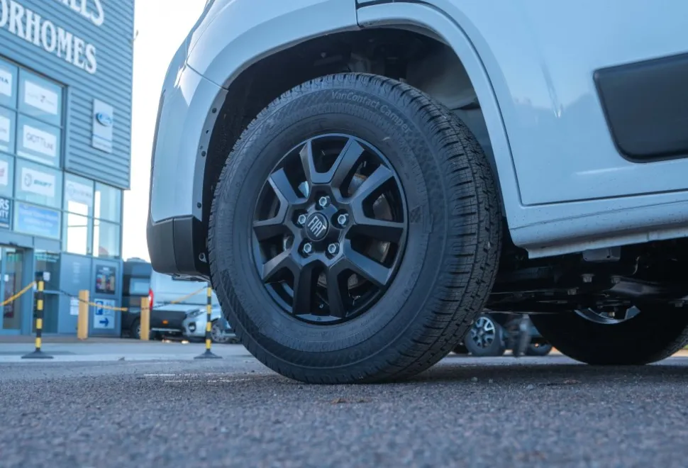 Autotrail Expedition 68 140BHP 2026